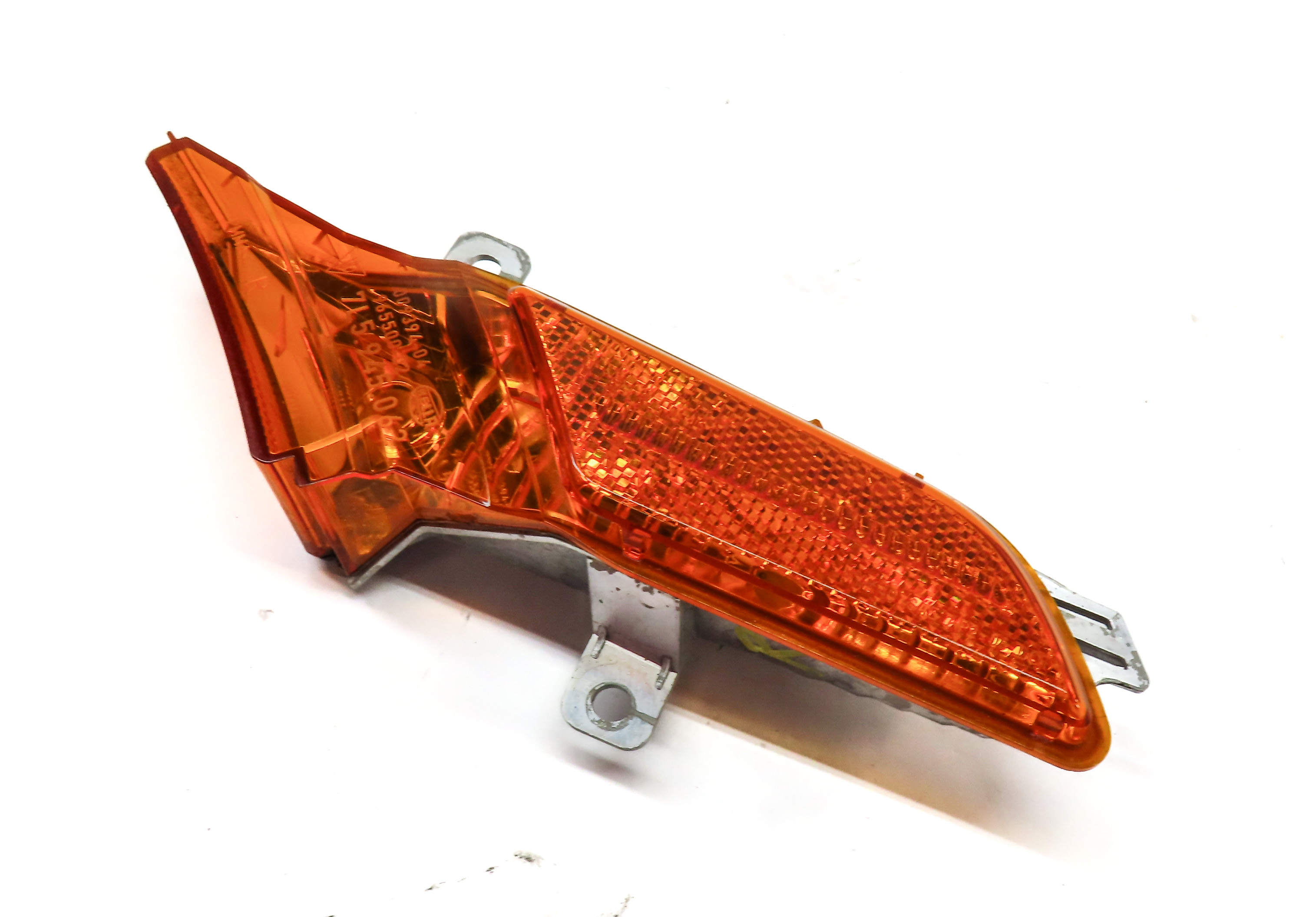 2008 PORSCHE CAYENNE (955) FRONT RIGHT PASSENGER BUMPER MARKER LIGHT LAMP — exact item pictured